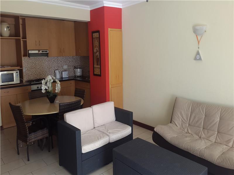 Les Peupliers Studios And Apartments Flic-en-Flacq Εξωτερικό φωτογραφία